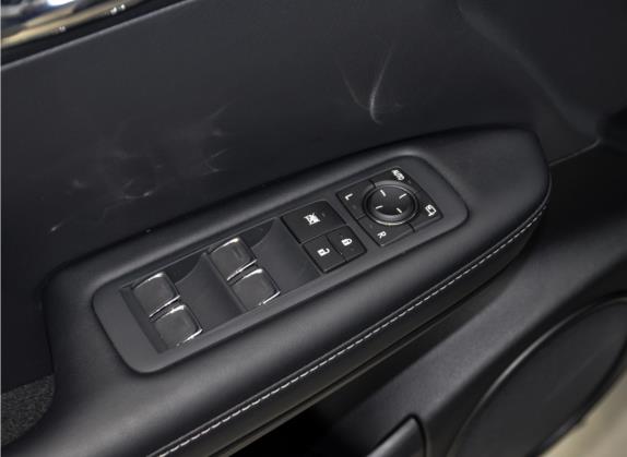 雷克萨斯RX 2020款 改款 300 两驱舒适版 车厢座椅   门窗控制