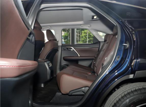 雷克萨斯RX 2020款 改款 300 四驱典雅版 车厢座椅   后排空间