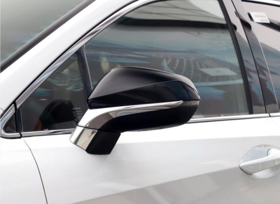 雷克萨斯RX 2020款 改款 300 四驱F SPORT 外观细节类   外后视镜