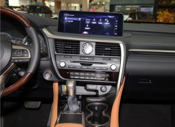雷克萨斯RX 2020款 改款 300 四驱豪华版 中控类   中控台