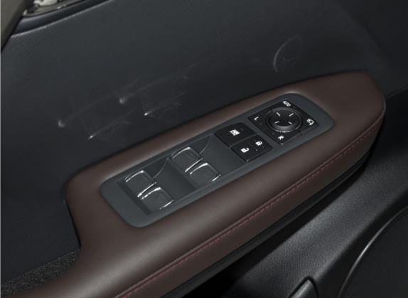 雷克萨斯RX 2020款 改款 450hL 四驱典雅版7座 车厢座椅   门窗控制