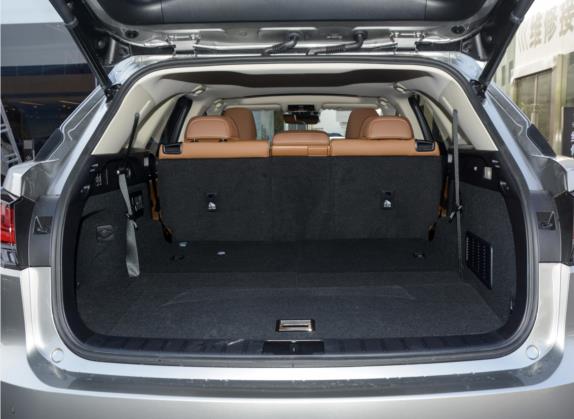 雷克萨斯RX 2020款 改款 450hL 四驱豪华版7座 车厢座椅   后备厢