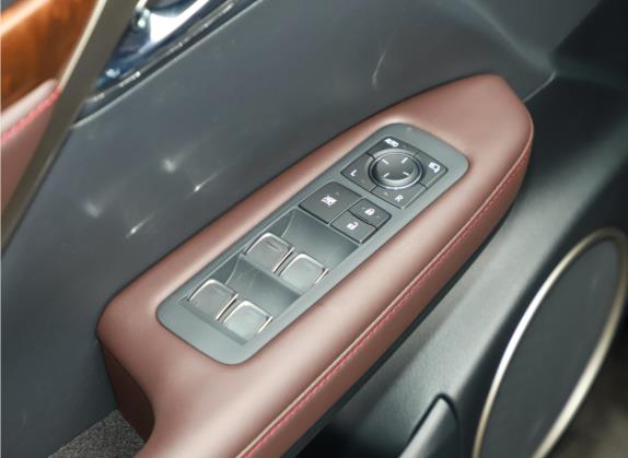 雷克萨斯RX 2021款 450hL 四驱豪华版6座 车厢座椅   门窗控制