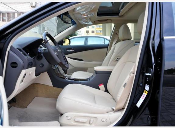 雷克萨斯ES 2010款 350 尊贵版 车厢座椅   前排空间