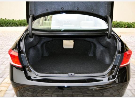 雷克萨斯ES 2010款 350 尊贵版 车厢座椅   后备厢