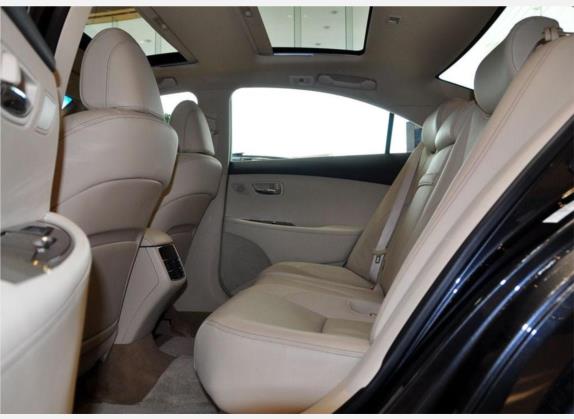 雷克萨斯ES 2010款 350 豪华版 车厢座椅   后排空间