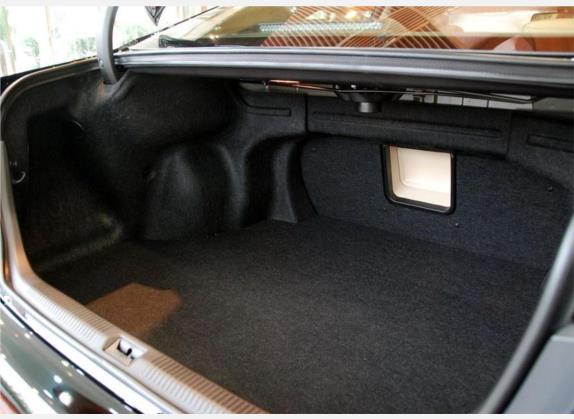 雷克萨斯ES 2010款 240 典雅版 车厢座椅   后备厢