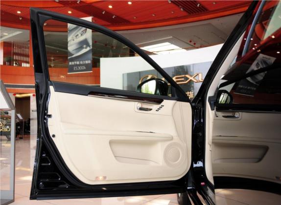 雷克萨斯ES 2013款 350 典雅版 车厢座椅   前门板