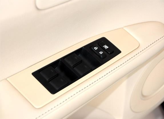 雷克萨斯ES 2013款 350 典雅版 车厢座椅   门窗控制