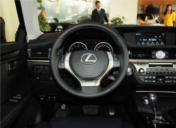 雷克萨斯ES 2013款 250 精英版 中控类   驾驶位