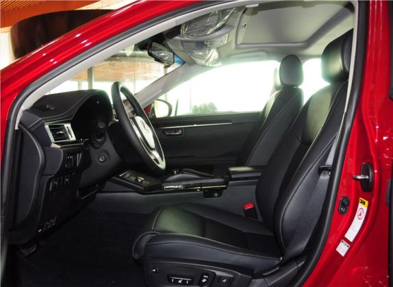 雷克萨斯ES 2013款 250 精英版 车厢座椅   前排空间