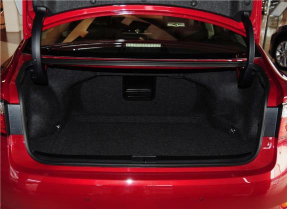 雷克萨斯ES 2013款 250 精英版 车厢座椅   后备厢