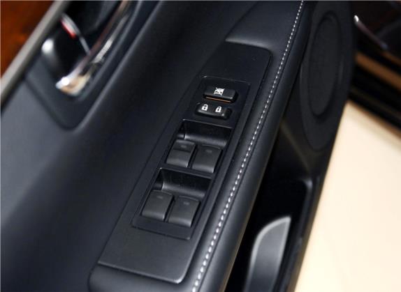 雷克萨斯ES 2014款 300h 豪华版 车厢座椅   门窗控制