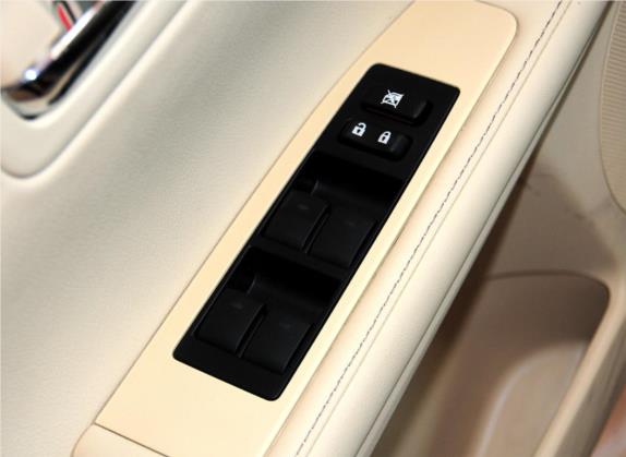 雷克萨斯ES 2014款 250 豪华版 车厢座椅   门窗控制