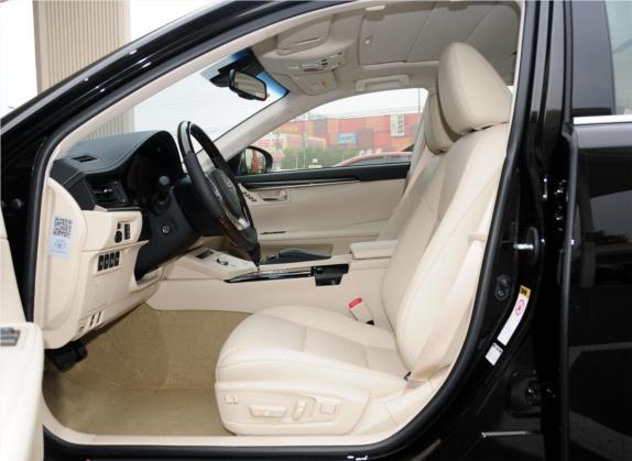 雷克萨斯ES 2014款 350 尊贵版 车厢座椅   前排空间
