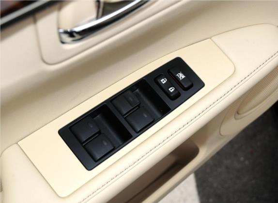 雷克萨斯ES 2014款 350 尊贵版 车厢座椅   门窗控制