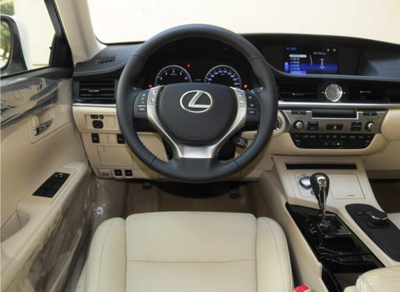 雷克萨斯ES 2014款 250 舒适版 中控类   驾驶位