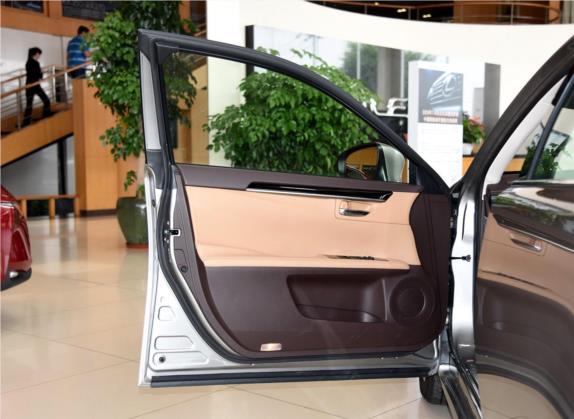 雷克萨斯ES 2015款 200 舒适版 车厢座椅   前门板