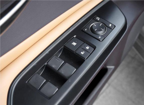 雷克萨斯ES 2018款 300h 卓越版 国V 车厢座椅   门窗控制