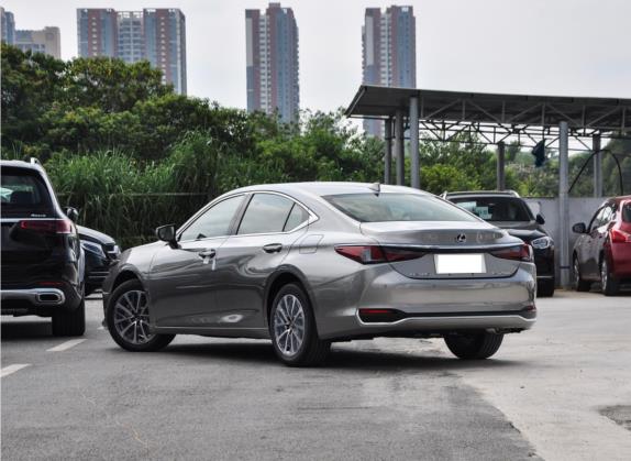 雷克萨斯ES 2022款 260 卓越版 外观   斜后