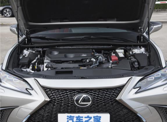 雷克萨斯ES 2022款 260 F SPORT 其他细节类   发动机舱