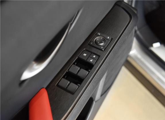 雷克萨斯UX 2019款 260h F SPORT全驱版 国V 车厢座椅   门窗控制