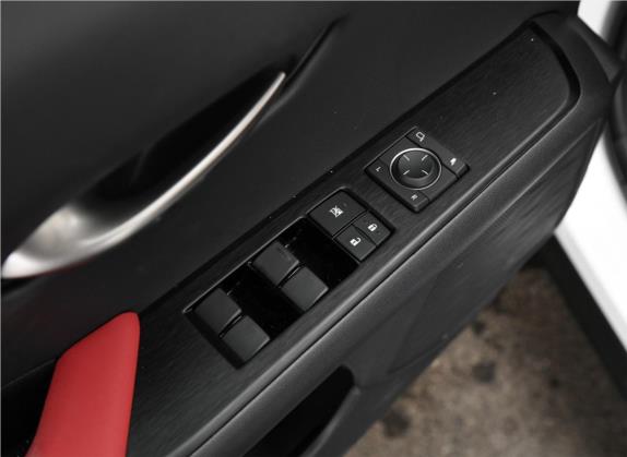 雷克萨斯UX 2019款 260h F SPORT全驱版 国VI 车厢座椅   门窗控制