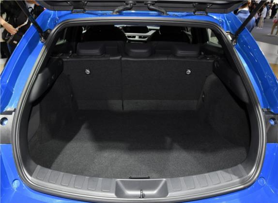 雷克萨斯UX 2020款 200 F SPORT版 车厢座椅   后备厢