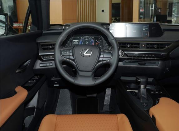 雷克萨斯UX 2020款 200 特别版 中控类   驾驶位