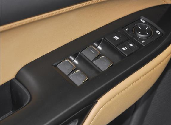 雷克萨斯NX新能源 2022款 400h+ 畅悦版 车厢座椅   门窗控制