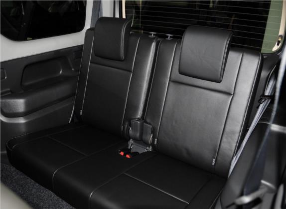 吉姆尼(进口) 2015款 1.3 AT Mode3导航版 车厢座椅   后排空间