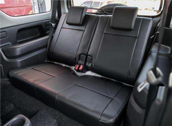 吉姆尼(进口) 2015款 1.3 MT Mode3导航版 车厢座椅   后排空间