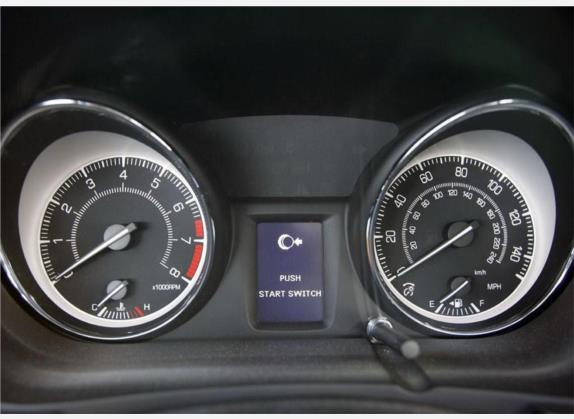 凯泽西 2010款 2.4L 四驱运动导航版 中控类   仪表盘