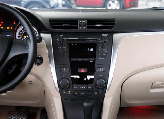 凯泽西 2011款 2.4L 两驱CVT标准版 中控类   中控台