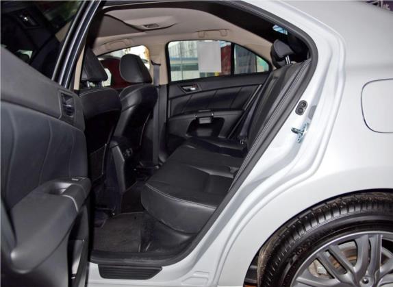 凯泽西 2011款 2.4L 两驱运动导航版 车厢座椅   后排空间