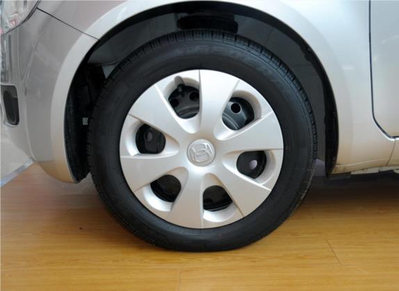 派喜 2012款 1.4VVT 精英型 其他细节类   前轮