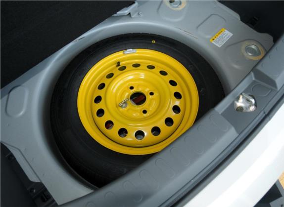 派喜 2012款 1.4VVT 精英型 其他细节类   备胎