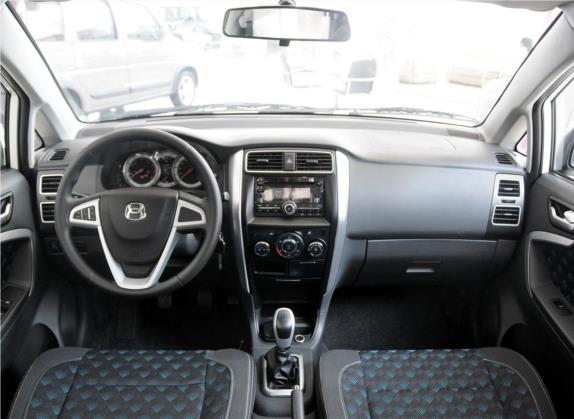 利亚纳A6 2014款 两厢 1.4L 手动畅想型 中控类   中控全图
