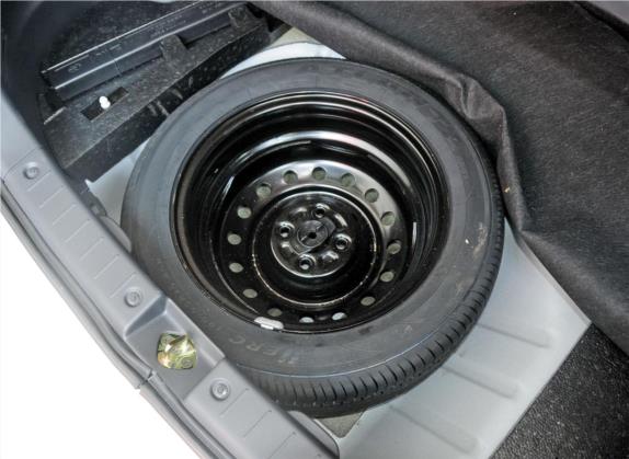 利亚纳A6 2014款 两厢 1.4L 手动畅想型 其他细节类   备胎