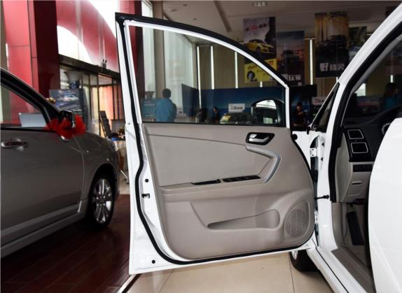 利亚纳A6 2015款 三厢 1.4L 手动畅想型 车厢座椅   前门板
