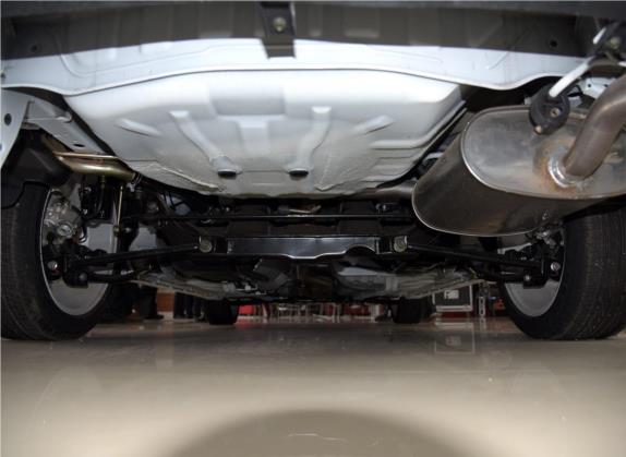 利亚纳A6 2015款 三厢 1.4L 手动畅想型 其他细节类   后悬架
