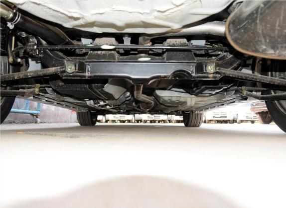 利亚纳 2012款 两厢 1.4VVT 手动豪华型 其他细节类   后悬架