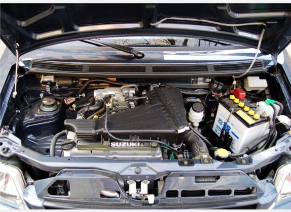 北斗星 2005款 1.4L 手动标准型 其他细节类   发动机舱