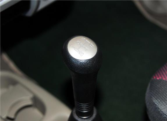 北斗星 2008款 1.4L 手动STD 中控类   挡把