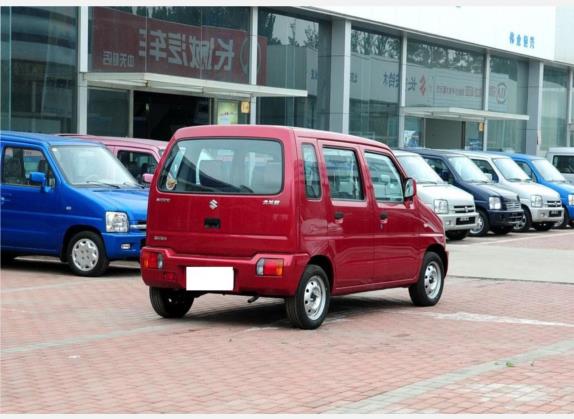 北斗星 2009款 领航版 1.0L 手动经济型 外观   斜后
