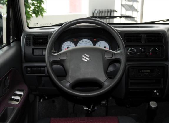 北斗星 2012款 创业版 1.0L 手动超越型 中控类   驾驶位