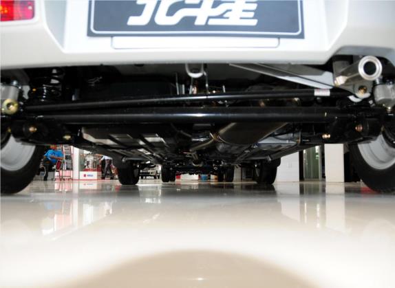 北斗星 2012款 全能版 1.4L 手动标准型 其他细节类   后悬架
