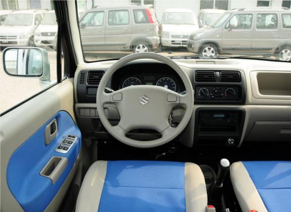 北斗星 2012款 冠军版 1.4L 手动适用型 中控类   驾驶位