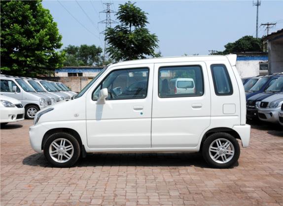 北斗星 2012款 e  1.4L 手动标准型 外观   正侧