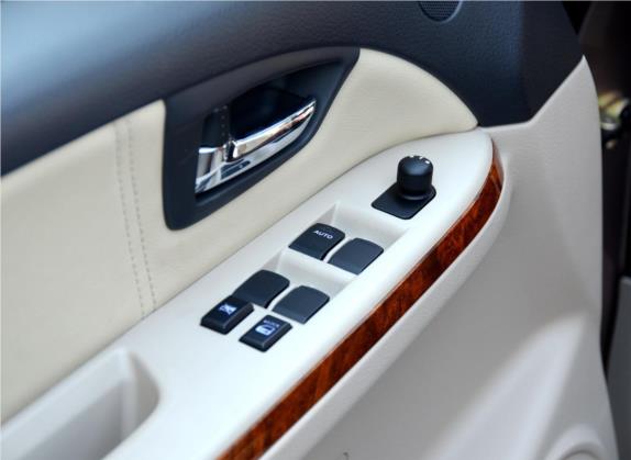 天语 尚悦 2011款 1.8L 手动豪华型 车厢座椅   门窗控制